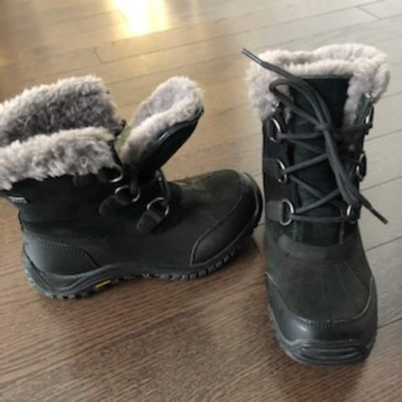 UGG Womens Ostrander Boot Size 6 - Picture 7 of 7
